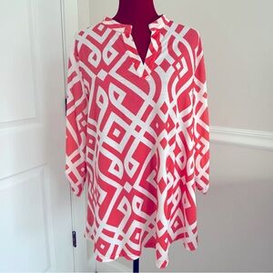 Zattcas split neck tunic